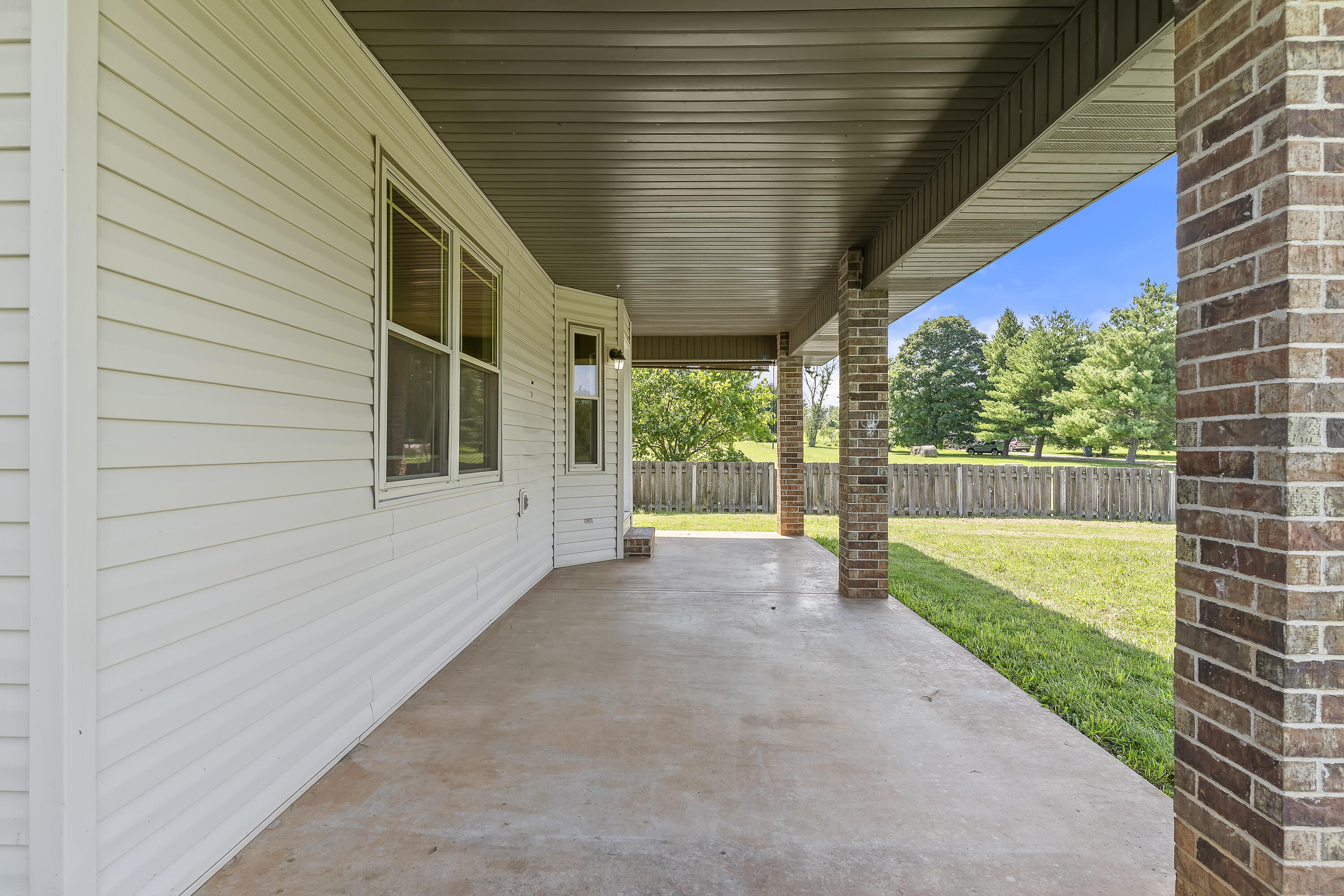 7103 West Farm Road 94 Springfield, MO 65803 - Photo 54 of 58 7103 W Farm Road 94-54