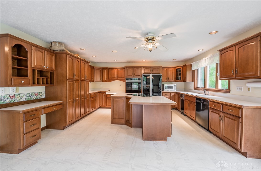 1487 Stone Road Xenia, OH 45385 - Photo 13 of 59 Gallery Image 13