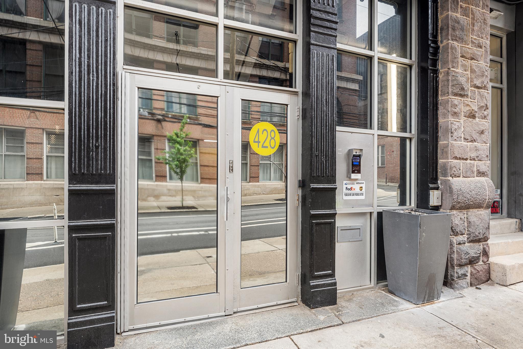 428 North 13th Street, Unit 6D Philadelphia, PA 19123 - Photo 2 of 26