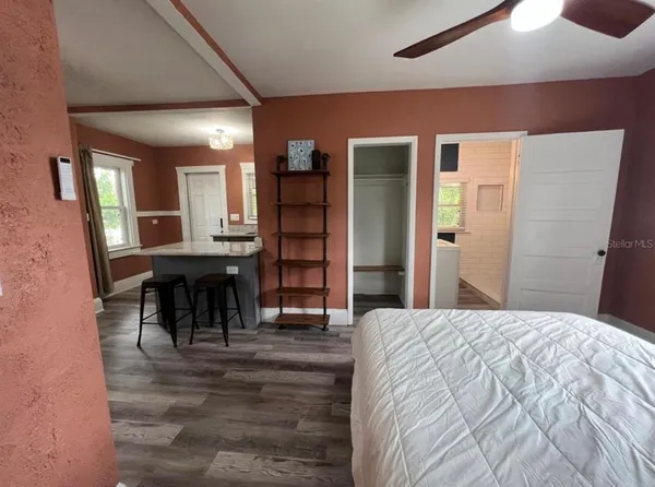 $1,250 | 115 West Plymouth Street, Unit B, Tampa, FL 33603