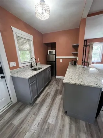 $1,250 | 115 West Plymouth Street, Unit B, Tampa, FL 33603