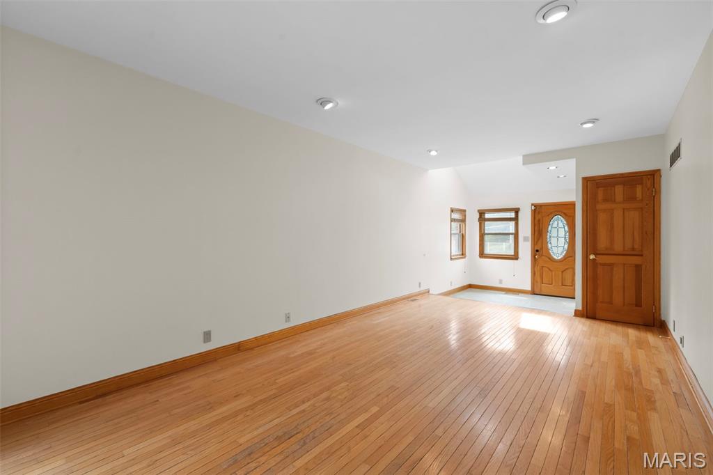 9715 Big Bend Road St. Louis, MO 63122 - Photo 9 of 52 Gallery Image 9
