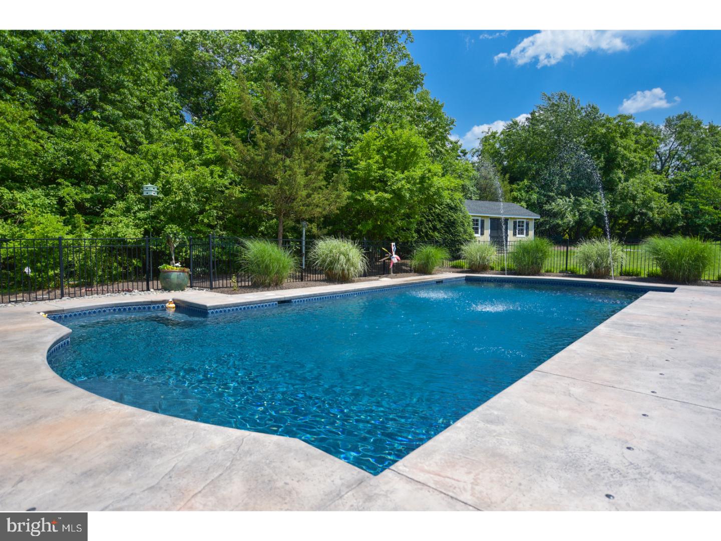 2775 Hedrick Road Harleysville, PA 19438 - Photo 22 of 24 Pool