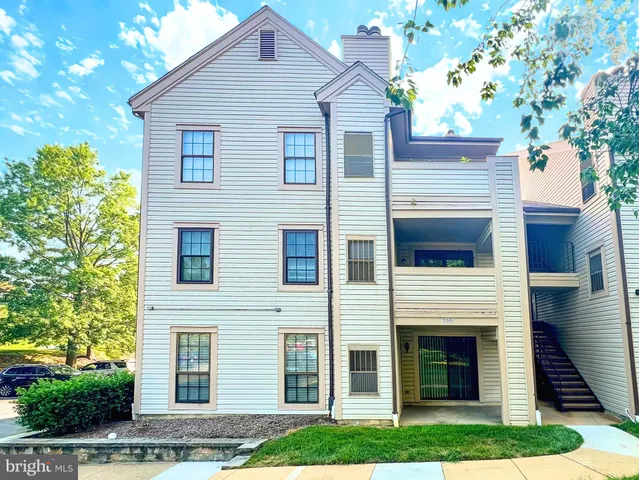 $370,000 | 6925 Mary Caroline Circle, Unit H, Alexandria, VA 22310