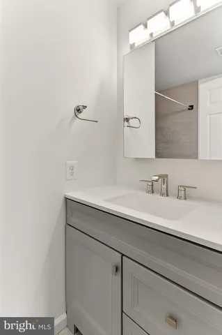 $370,000 | 6925 Mary Caroline Circle, Unit H, Alexandria, VA 22310