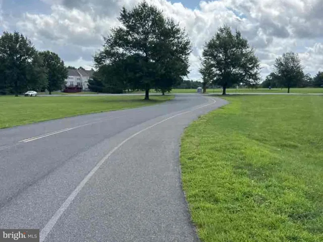 $370,000 | 6925 Mary Caroline Circle, Unit H, Alexandria, VA 22310