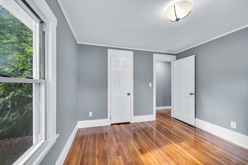 34 Parkside Street Springfield, MA 01104 - Photo 24 of 39 Gallery Image 24