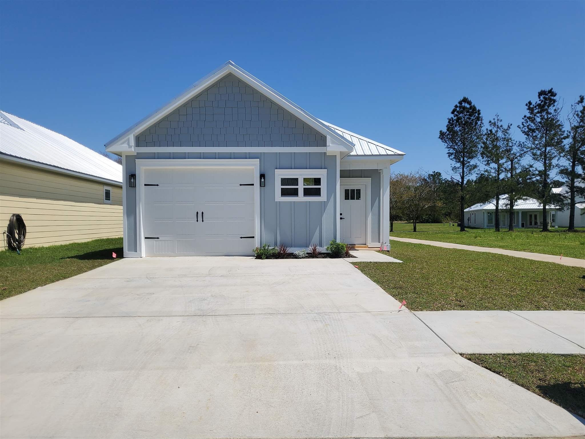 8040 Carmel Circle Foley, AL 36535 - Photo 1 of 20