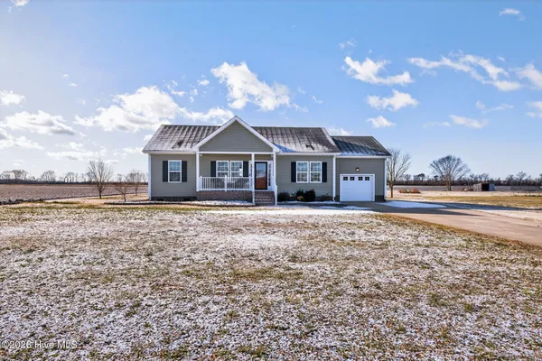 $380,000 | 466 Cooper Garrett Road, Moyock, NC 27958