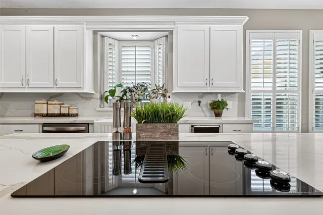 $519,900 | 5911 Springton Lane, Spring, TX 77379