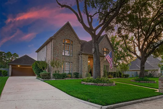 $519,900 | 5911 Springton Lane, Spring, TX 77379