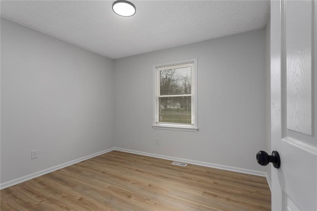 302 South Franklin Street Spring Hill, KS 66083 - Photo 12 of 27