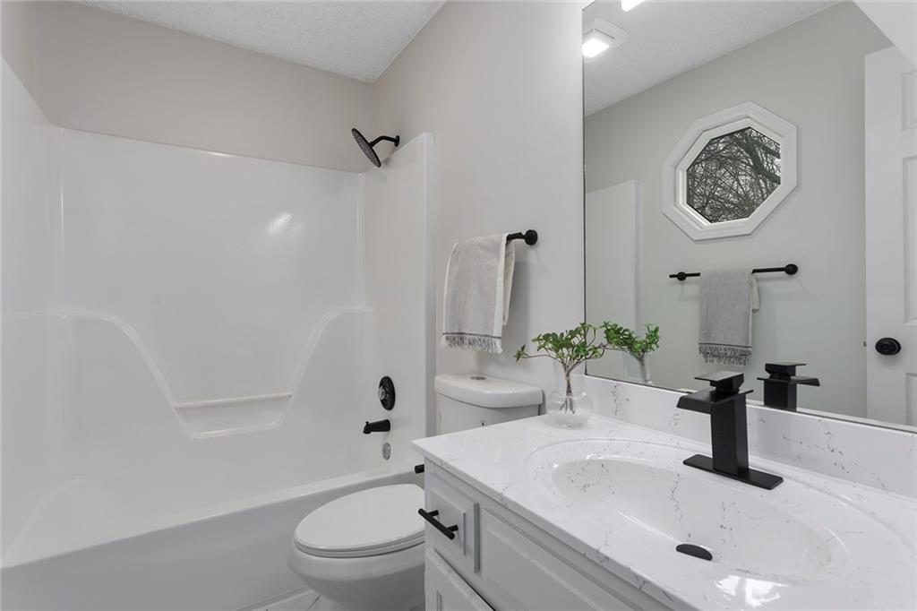 302 South Franklin Street Spring Hill, KS 66083 - Photo 17 of 27