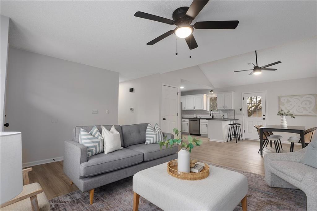 302 South Franklin Street Spring Hill, KS 66083 - Photo 4 of 27