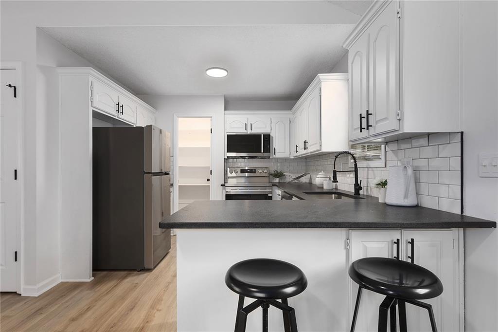 302 South Franklin Street Spring Hill, KS 66083 - Photo 9 of 27