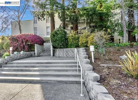 $399,000 | 1305 Boulevard Way, Unit 306, Walnut Creek, CA 94595
