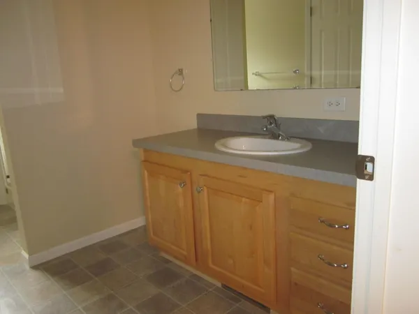 $399,000 | 25261 44th Avenue, Mattawan, MI 49071