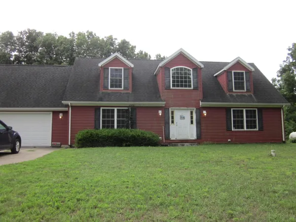 $399,000 | 25261 44th Avenue, Mattawan, MI 49071