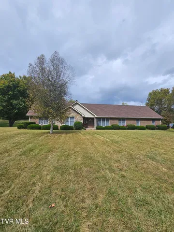 $375,000 | 28065 Lee Highway, Abingdon, VA 24211
