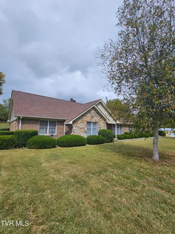 $375,000 | 28065 Lee Highway, Abingdon, VA 24211