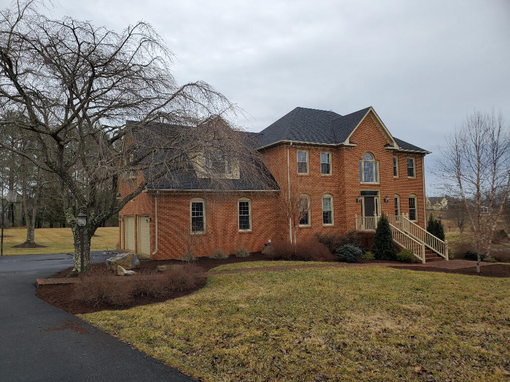 209 Longhill Road Goode, VA 24556 - Photo 1 of 25 00