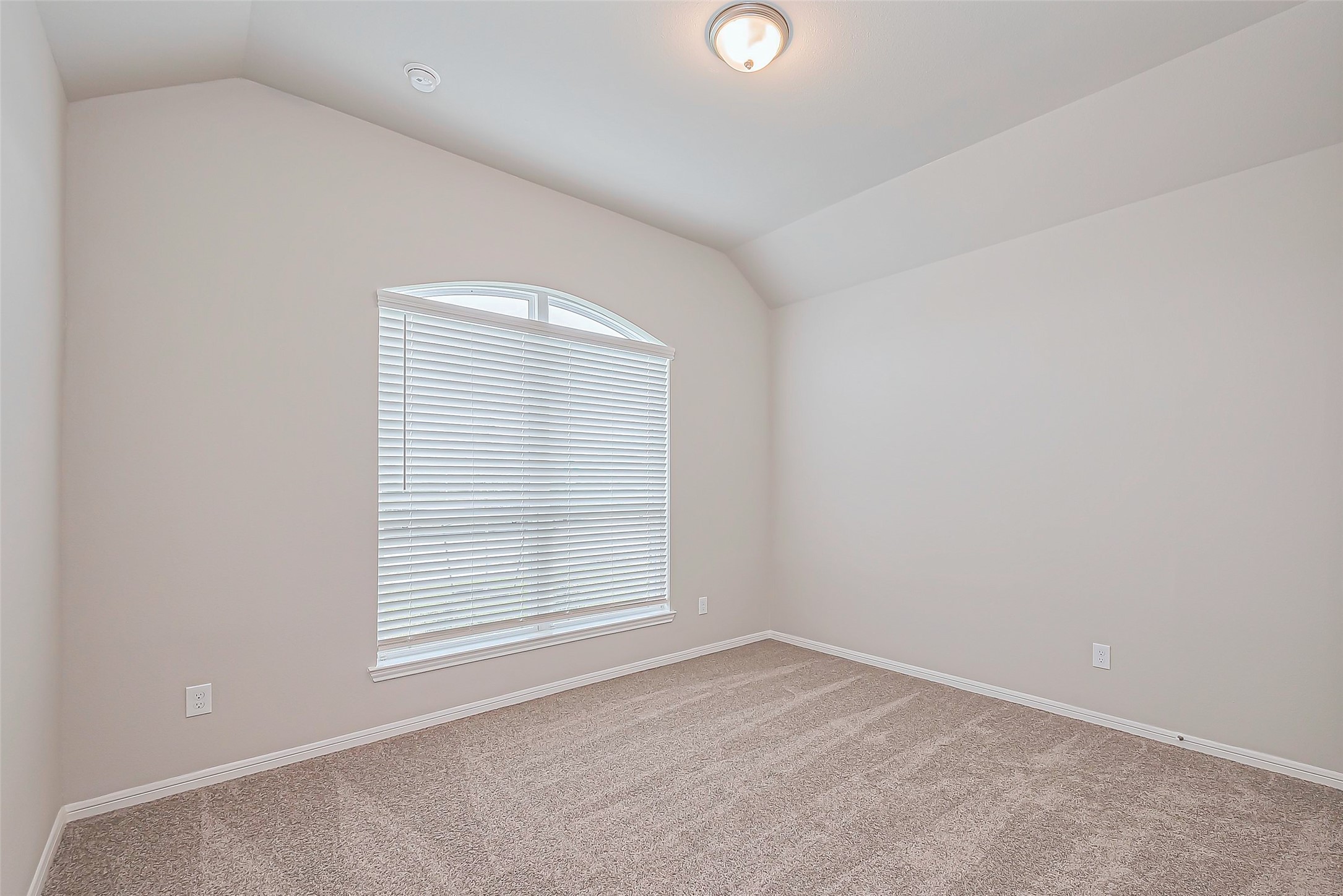 1335 Austin Colony Drive Angleton, TX 77515 - Photo 25 of 48 Gallery Image 25