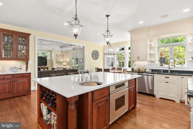 $2,495,000 | 5011 Rockmere Court, Bethesda, MD 20816