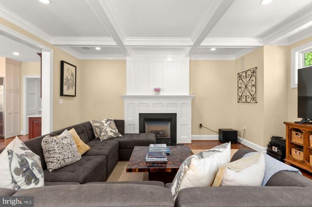 $2,495,000 | 5011 Rockmere Court, Bethesda, MD 20816