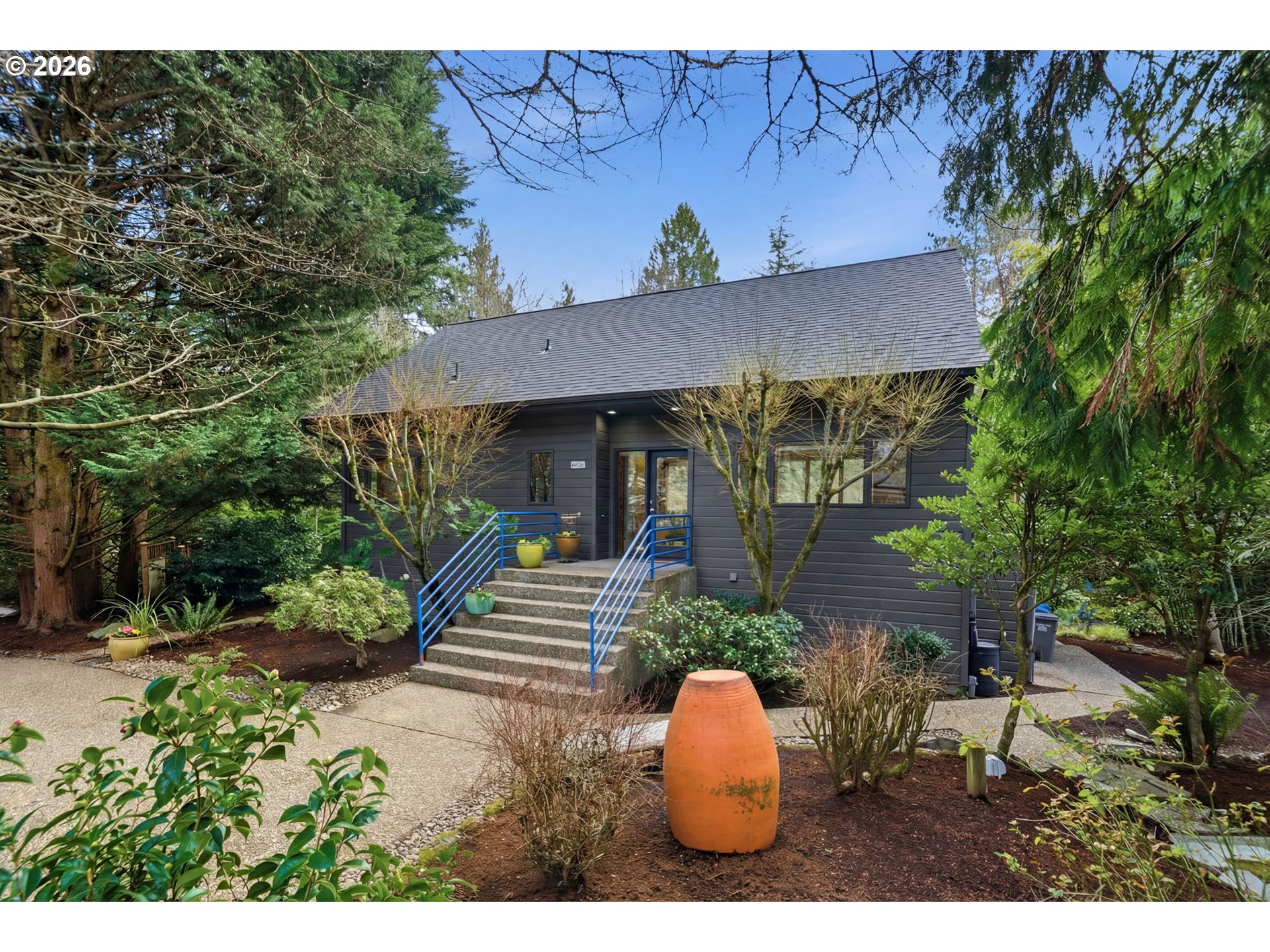 8709 Southwest 11th Avenue Portland, OR 97219 - Photo 11 of 26 Gallery Image 11