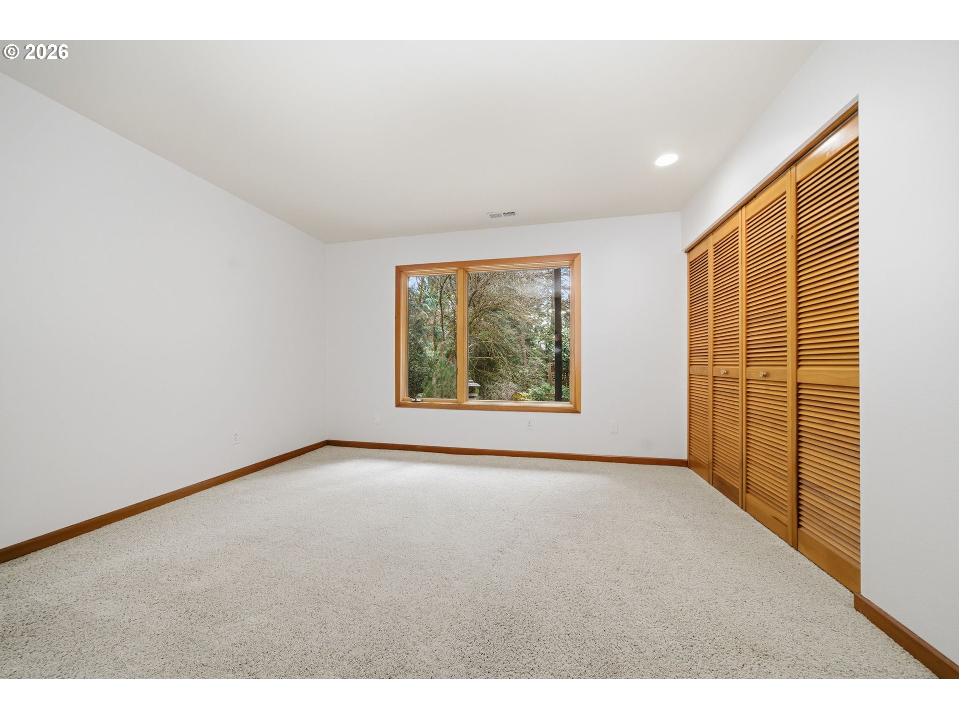 8709 Southwest 11th Avenue Portland, OR 97219 - Photo 12 of 26 Gallery Image 12