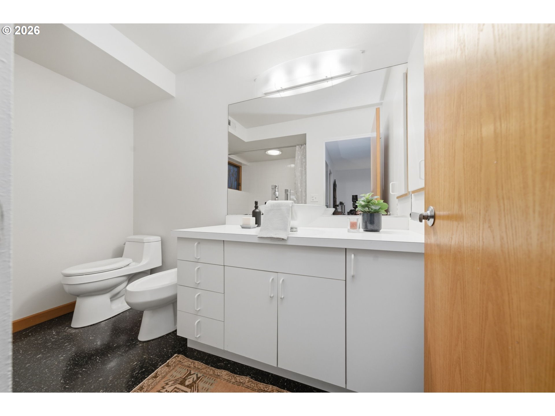 8709 Southwest 11th Avenue Portland, OR 97219 - Photo 17 of 26 Gallery Image 17