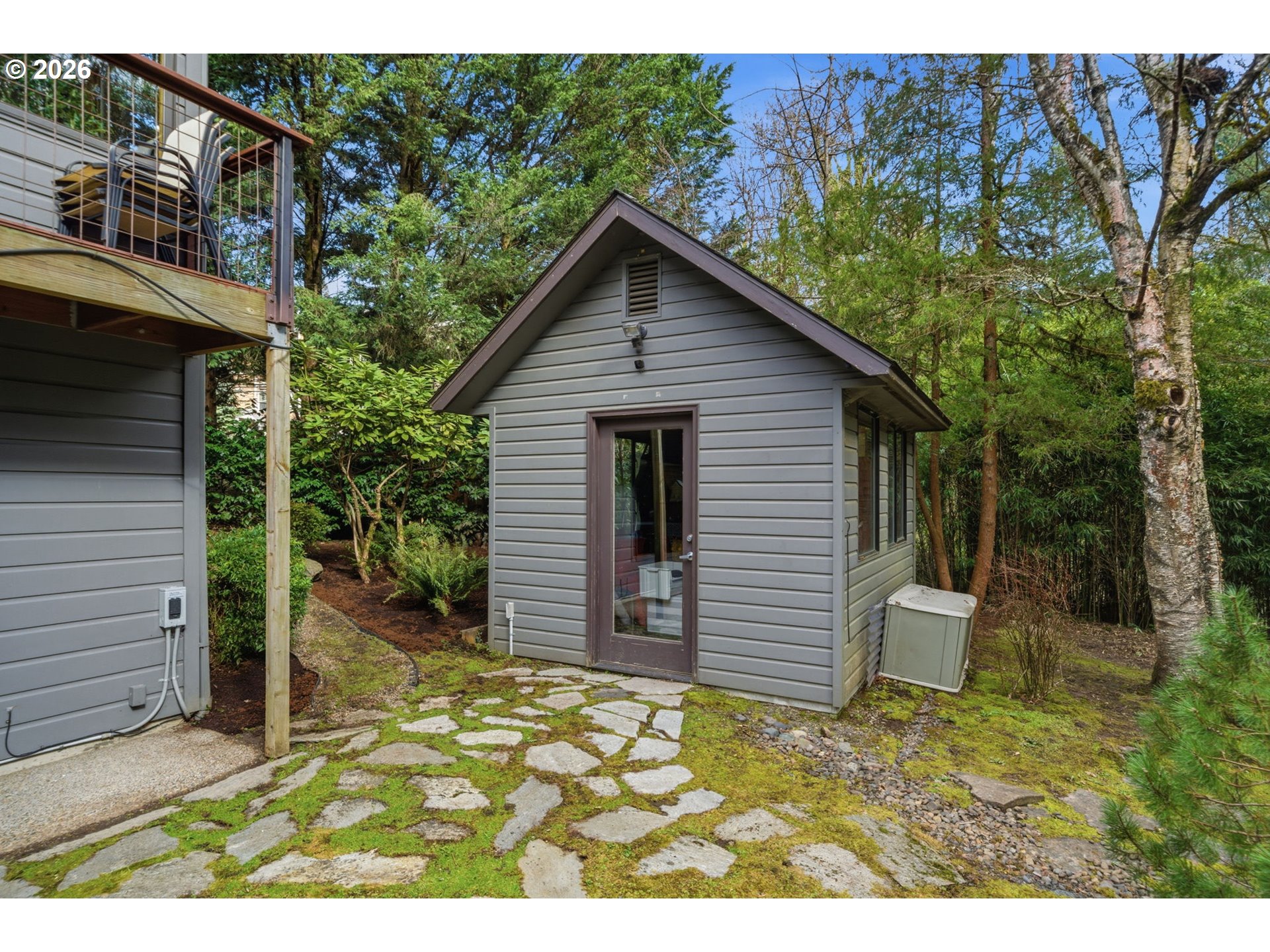 8709 Southwest 11th Avenue Portland, OR 97219 - Photo 18 of 26 Gallery Image 18