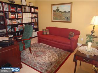114 Brandon Road Pennington, NJ 08534 - Photo 2 of 12 Office / Study