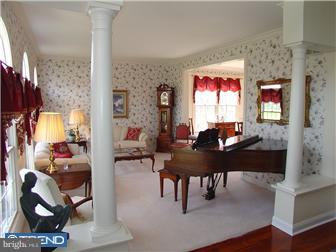114 Brandon Road Pennington, NJ 08534 - Photo 3 of 12 Living Room