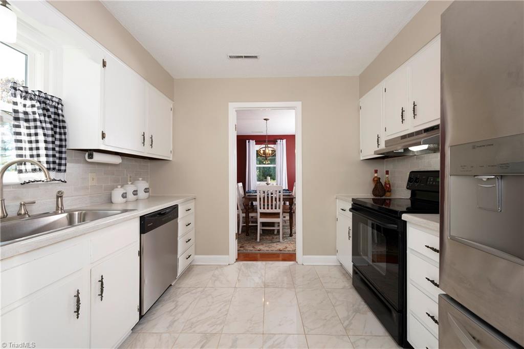 1921 Burke Mill Road Winston-Salem, NC 27103 - Photo 13 of 38