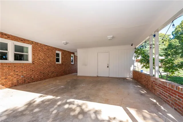 $289,000 | 1921 Burke Mill Road, Winston-Salem, NC 27103