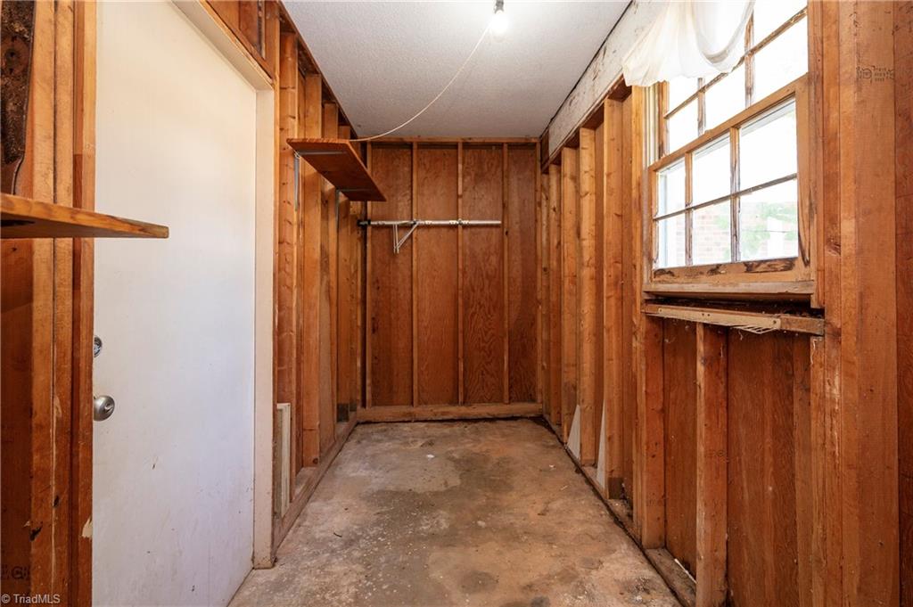 1921 Burke Mill Road Winston-Salem, NC 27103 - Photo 36 of 38