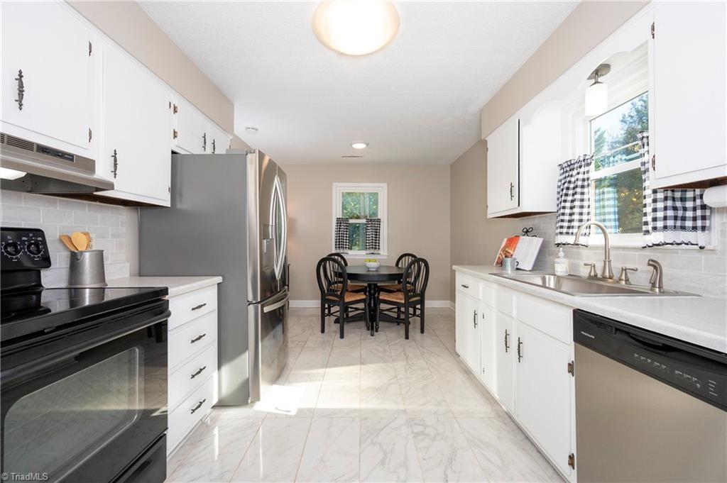 1921 Burke Mill Road Winston-Salem, NC 27103 - Photo 10 of 38