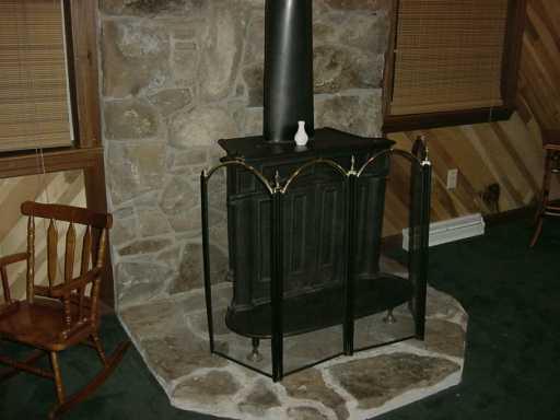 345 Adelaide Road Connellsville, PA 15425 - Photo 4 of 8 Other.