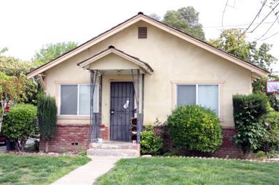 1620 16th Street Reedley, CA 93654 - Photo 1 of 1