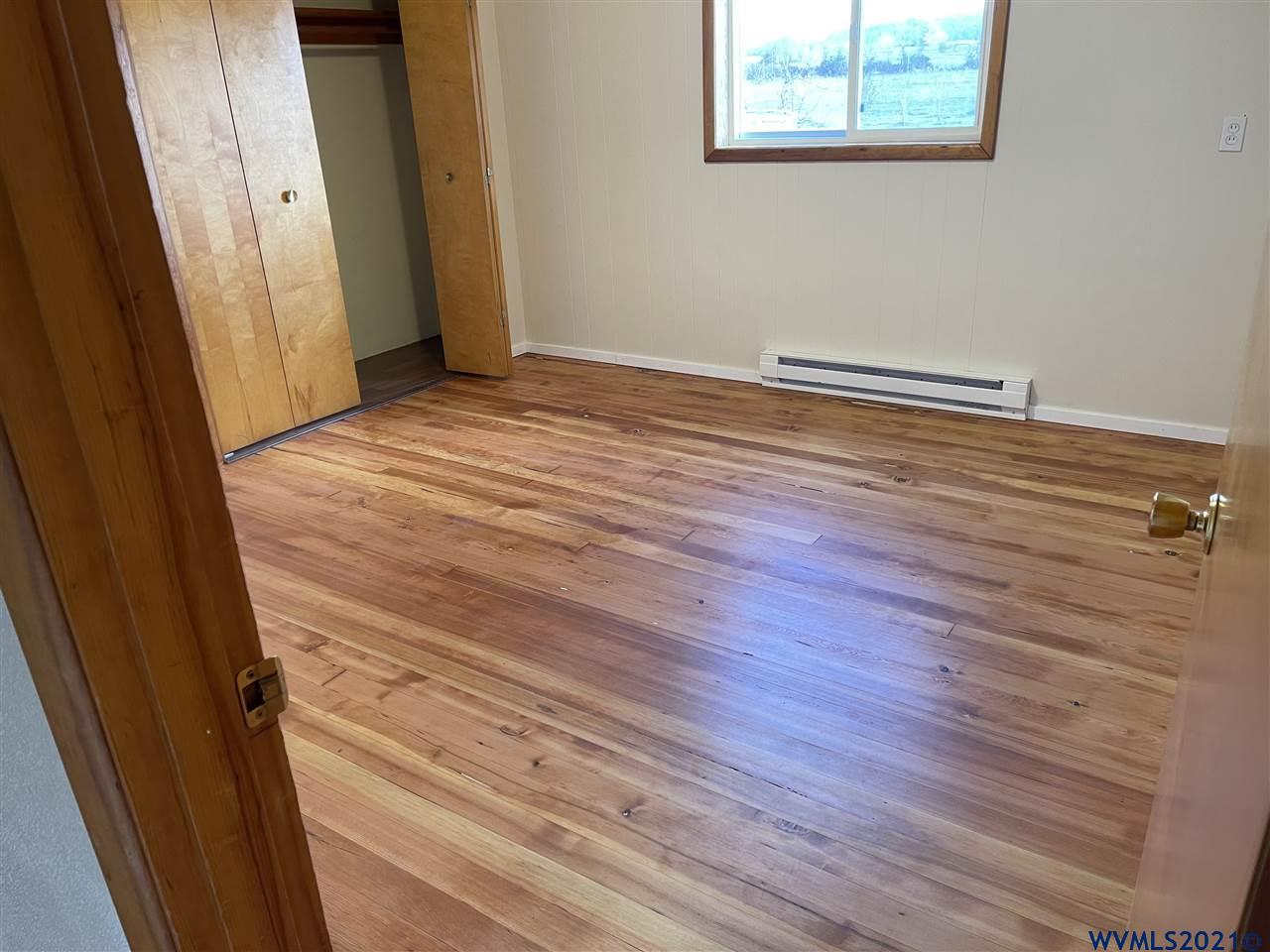 17235 Bridgeport Road Dallas, OR 97338 - Photo 19 of 42