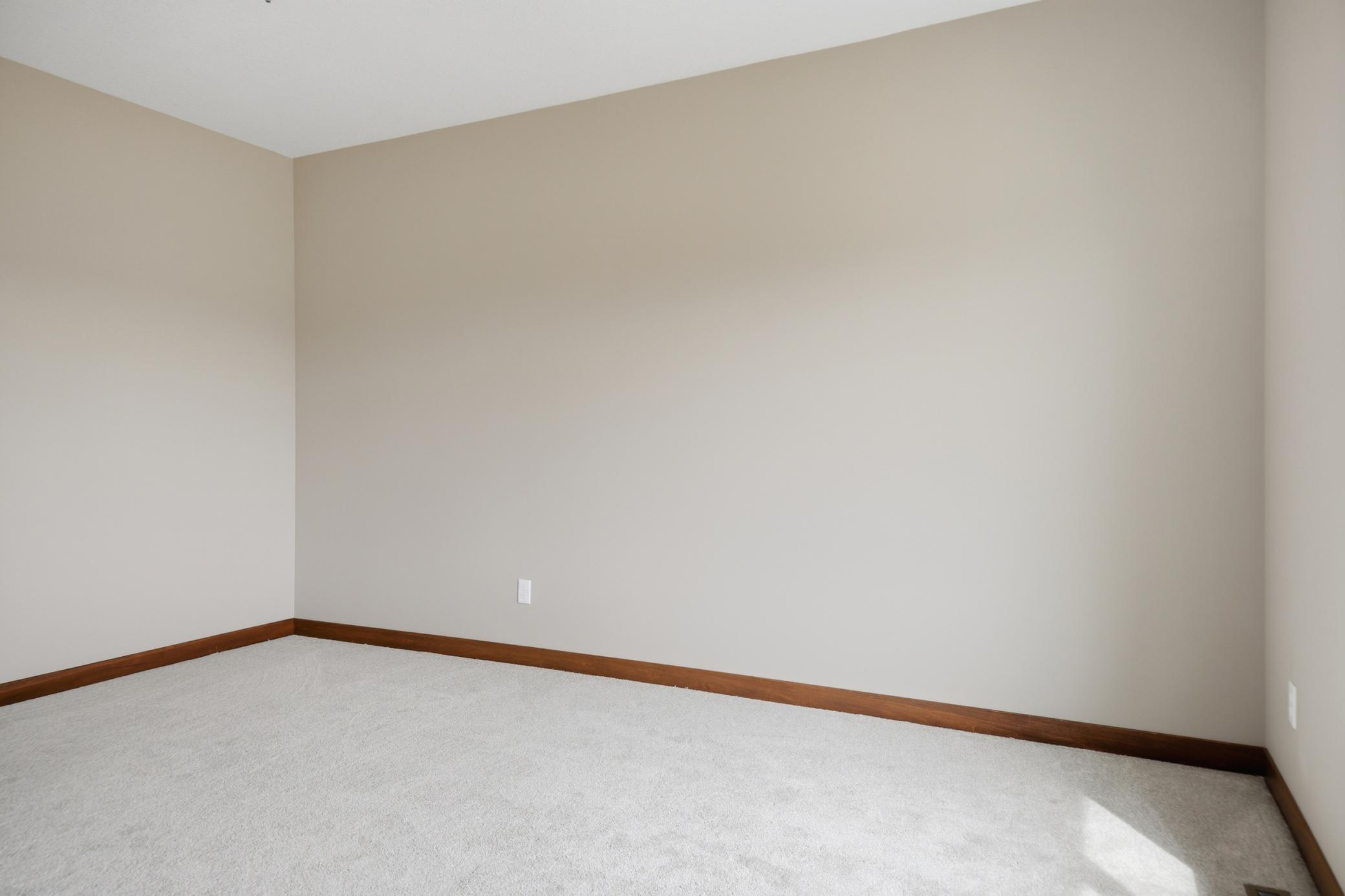 1306 18th Street Northeast Austin, MN 55912 - Photo 27 of 62