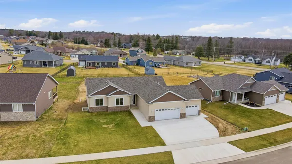 $485,600 | 1306 18th Street Northeast, Austin, MN 55912