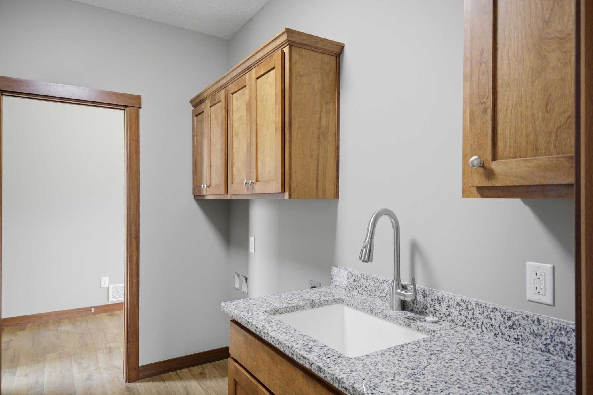1306 18th Street Northeast Austin, MN 55912 - Photo 8 of 62