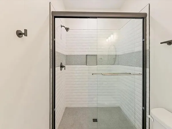 $1,800 | 4064-1 Biltmore Avenue, Tallahassee, FL 32311