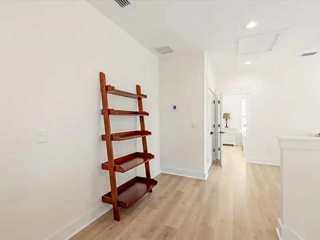 $1,800 | 4064-1 Biltmore Avenue, Tallahassee, FL 32311