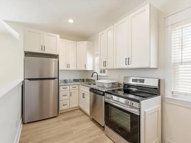 $1,800 | 4064-1 Biltmore Avenue, Tallahassee, FL 32311