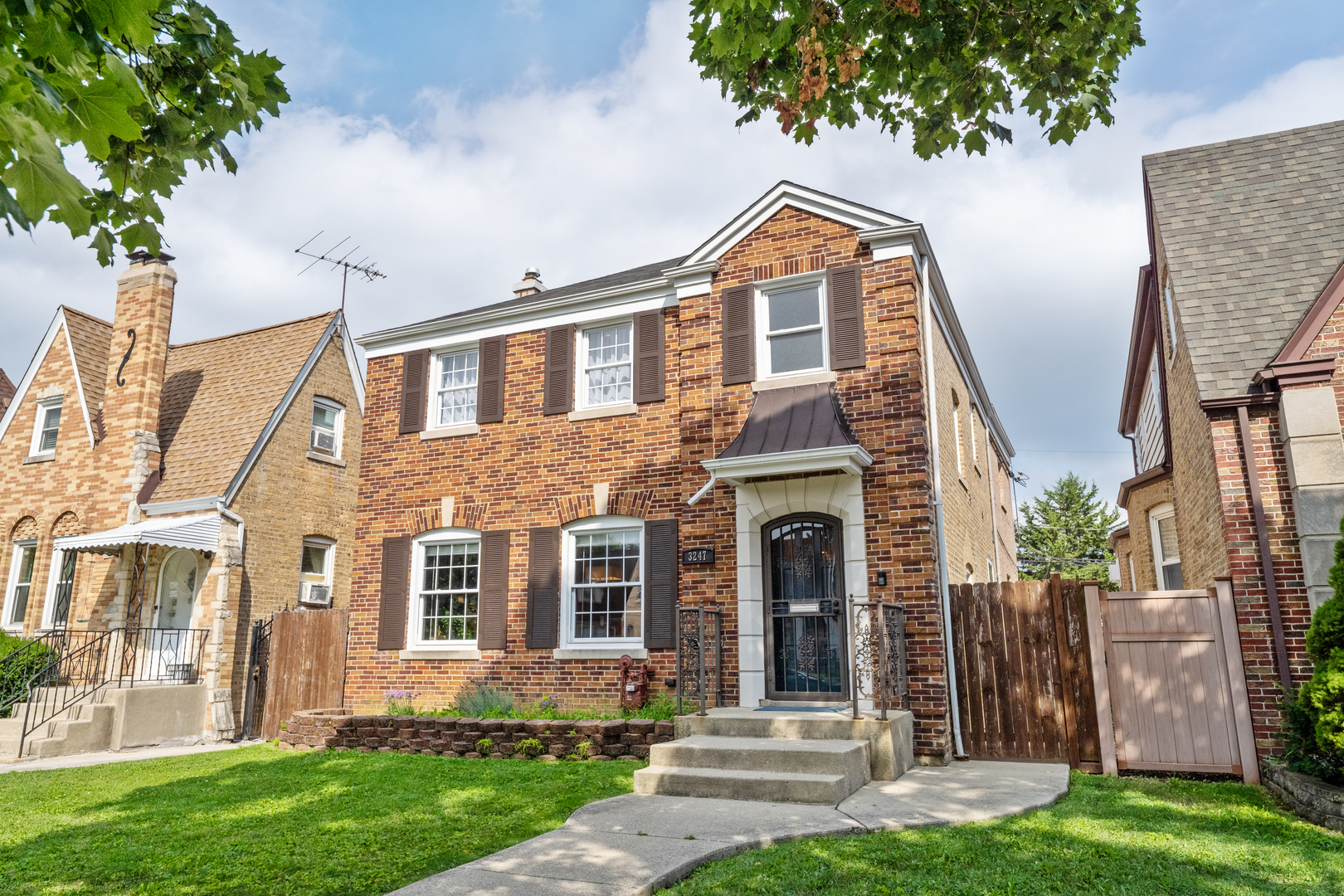3247 North Rutherford Avenue Chicago, IL 60634 - Photo 1 of 30 Gallery Image 1