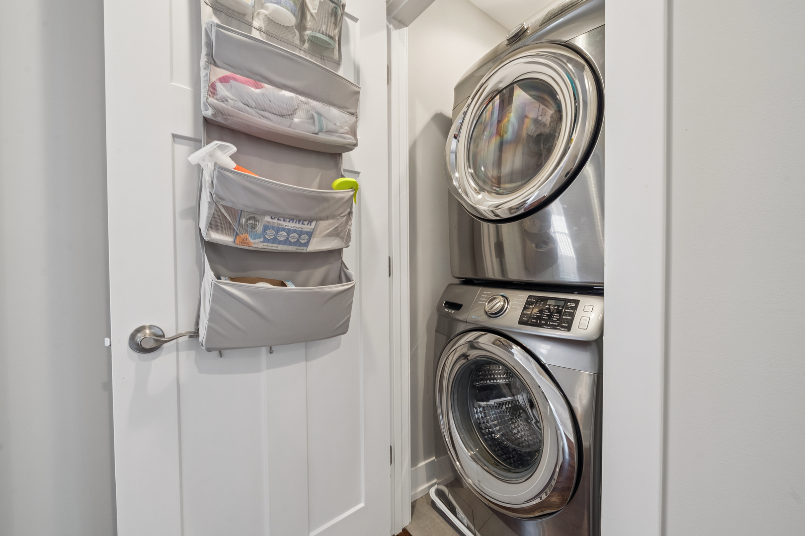3247 North Rutherford Avenue Chicago, IL 60634 - Photo 18 of 30 Gallery Image 18