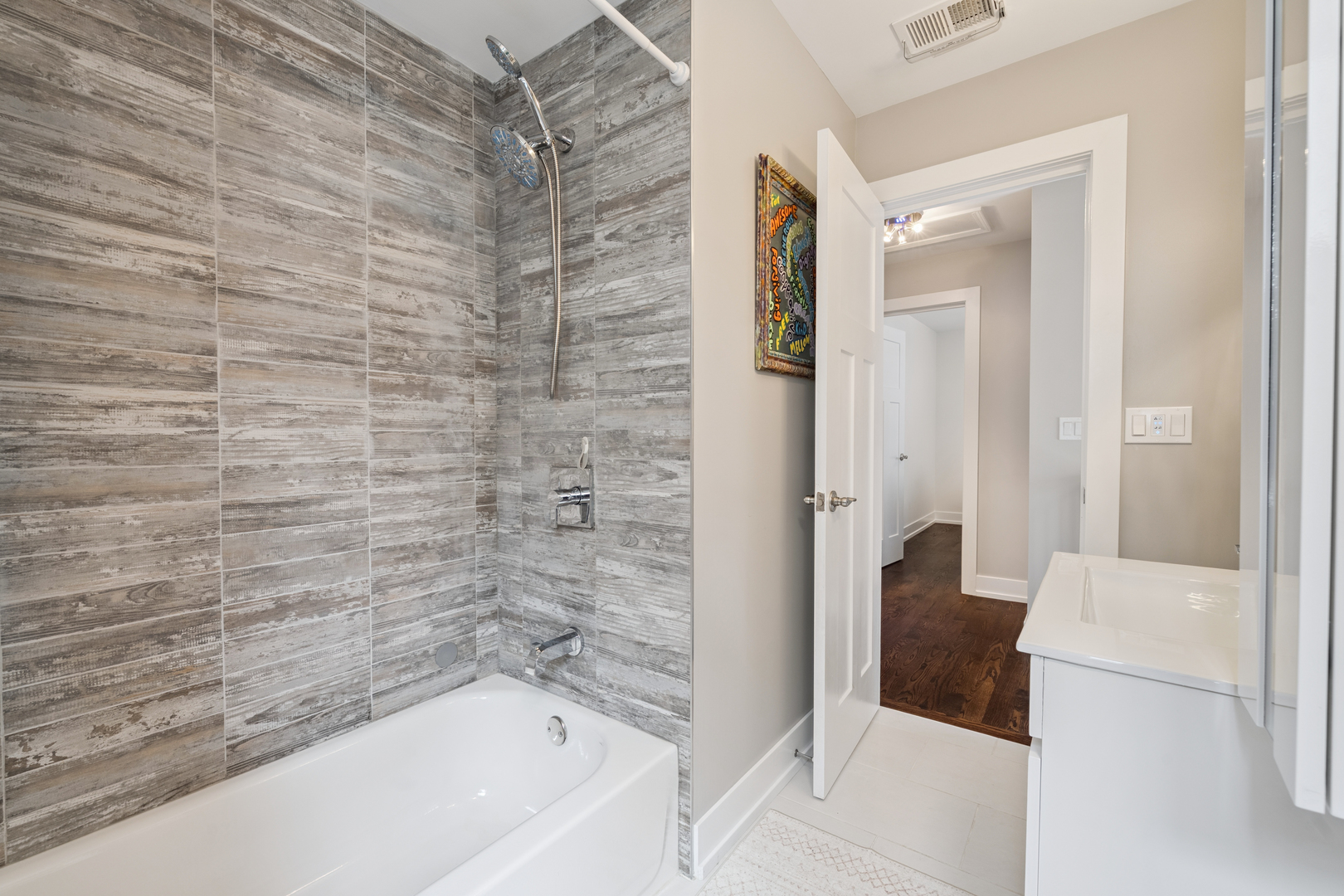 3247 North Rutherford Avenue Chicago, IL 60634 - Photo 22 of 30 Gallery Image 22